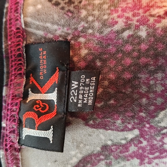 R&K Vintage Tank top - Picture 3 of 3